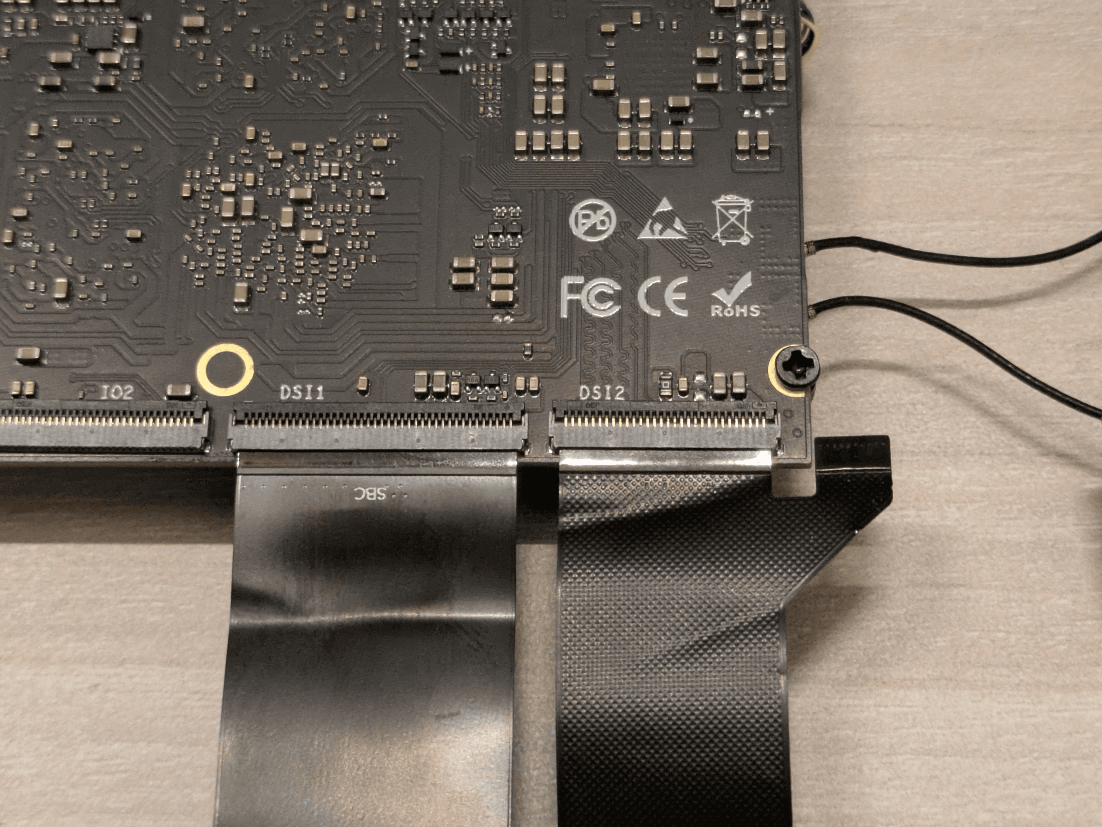 Edge2 with FFC cables